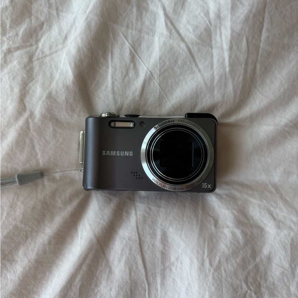 Samsung Schneider Kreuznach Digital Camera